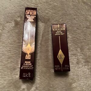 ✅Charlotte Tilbury lipstick set.